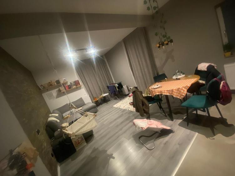 Apartament cu 2 camere decomandat, mobilat în Unirii — fotografia 1