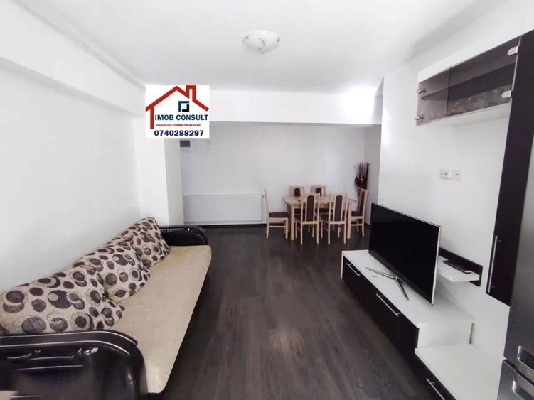 Apartament cu 3 camere decomandat în Nord