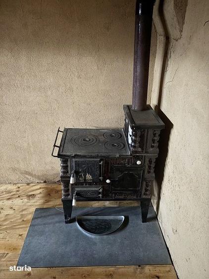Casă cu 3 camere cu Teren 87271 Mp în Săsciori