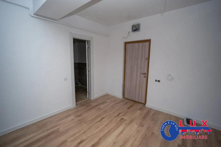Apartament cu 2 camere decomandat în E3