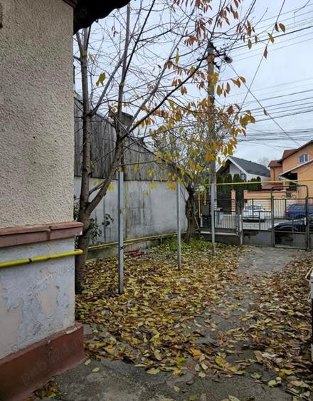Casă cu 4 camere cu Teren 177 Mp în Mihai Bravu