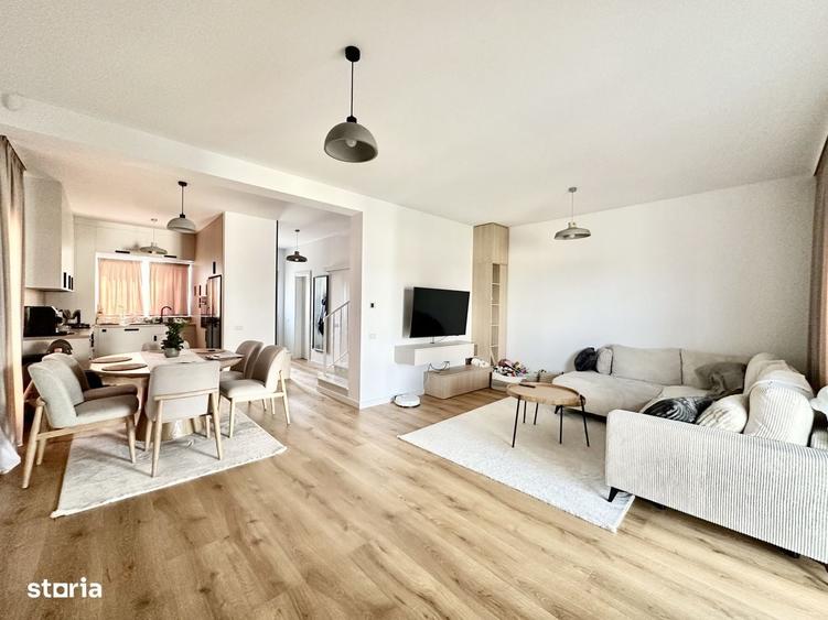 Duplex cu 4 camere - zid dublu despartitor - cartier asfaltat - Mosnit - 4