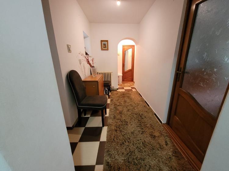 Apartament cu 3 camere decomandat în Fălticeni