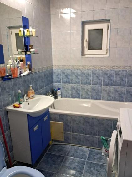 Apartament cu 3 camere decomandat, mobilat în Militari
