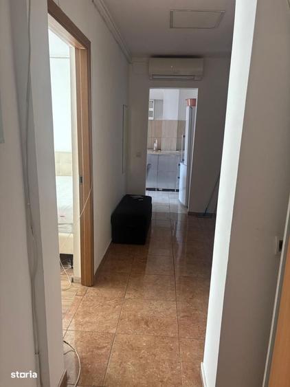 Apartament cu 3 camere decomandat în Independenței