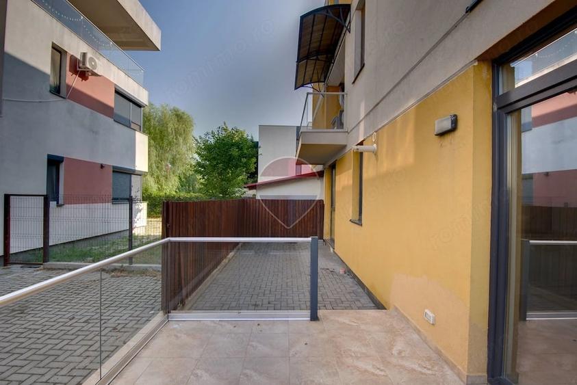 Apartament cu 2 camere semidecomandat în Dumbrăvița