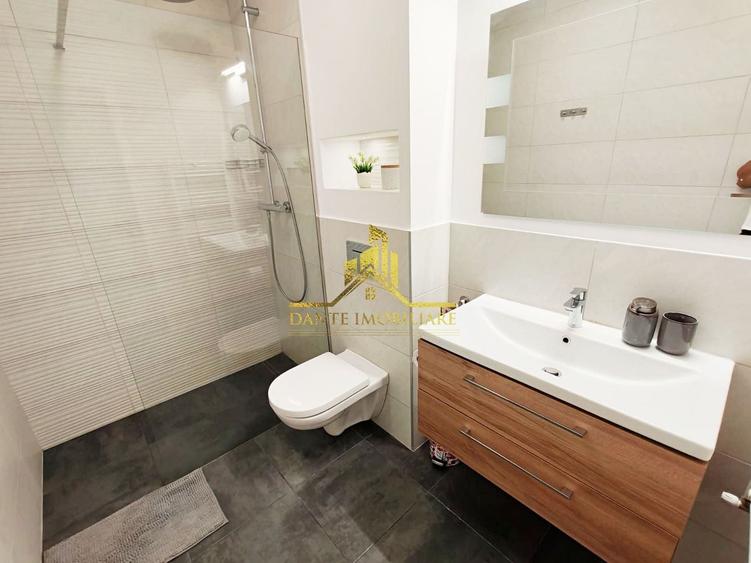 Apartament cu 2 camere semidecomandat, mobilat în Calea Turzii