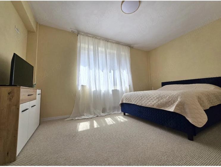 Apartament cu 2 camere semidecomandat în Borhanci
