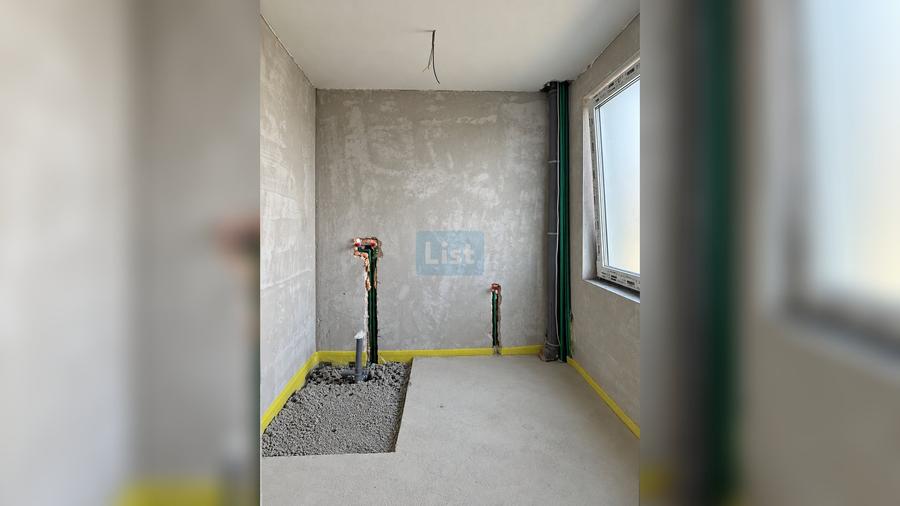 Duplex cu 4 camere cu Canalizare în Florești
