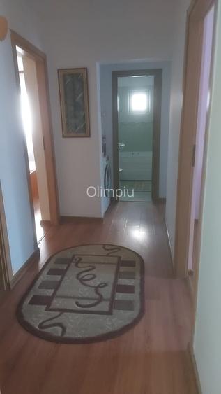 Inchiriez apartament cu 4 camere in zona 2 stejari, Focsani