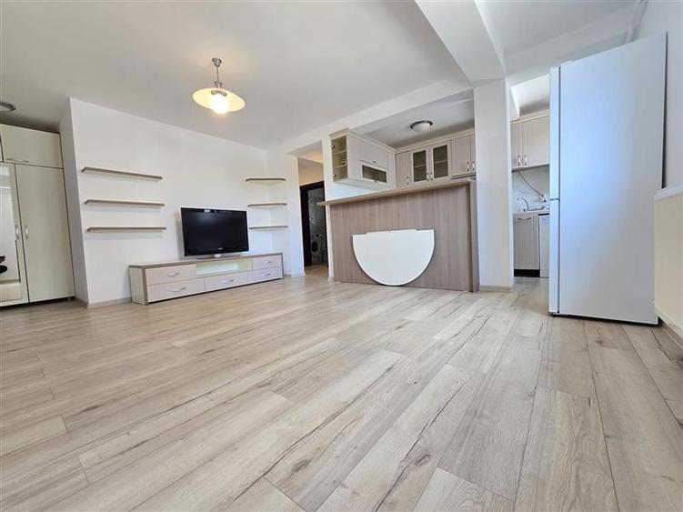 Apartament cu 2 camere decomandat, mobilat în Tudor Vladimirescu