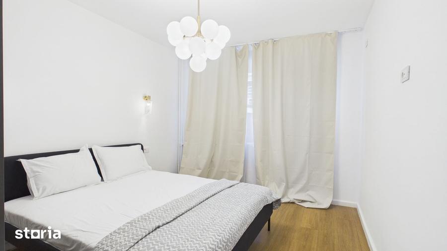 Apartament cu 3 camere semidecomandat, mobilat în Ozana