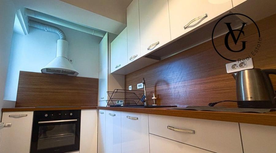 Apartament cu 2 camere semidecomandat, mobilat în Floreasca