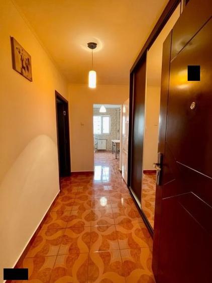 Apartament cu 2 camere decomandat în Basarabia