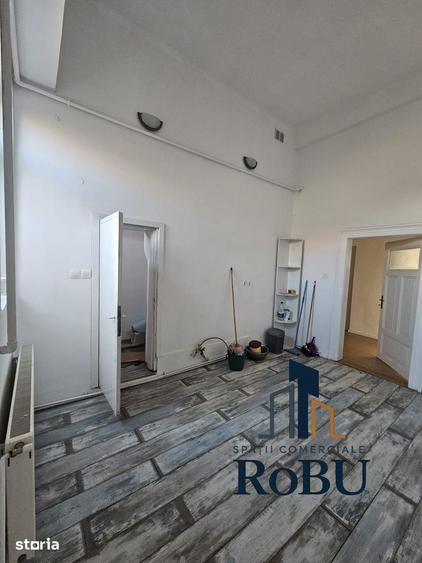 Spațiu comercial, de 130 mp, în Centrul Istoric