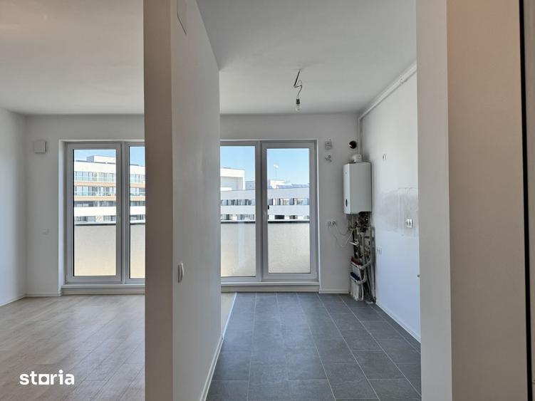 Apartament cu 3 camere semidecomandat în Străulești — fotografia 1