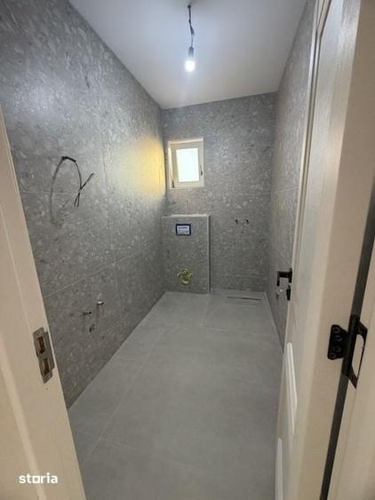 Casă cu 4 camere cu Teren 135 Mp în Central