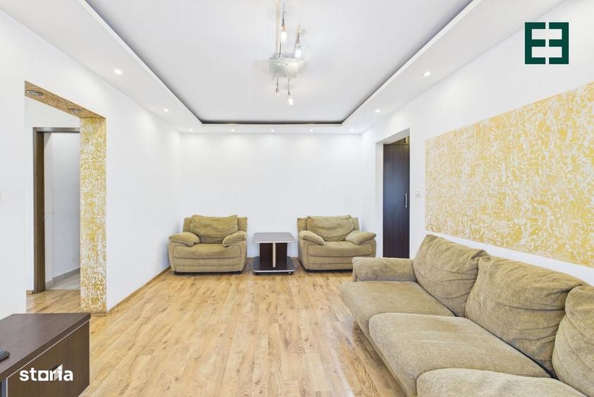 Apartament cu 4 camere semidecomandat în Micălaca