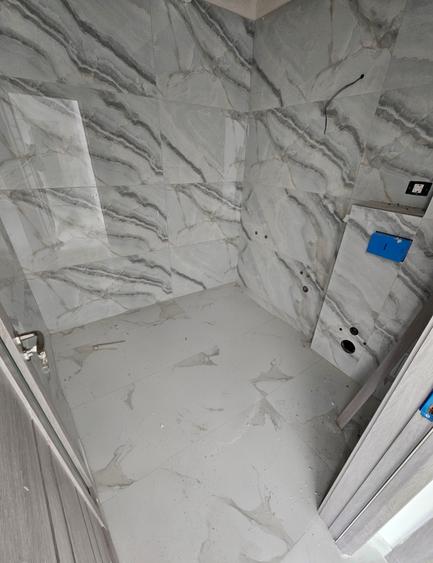 Apartament cu 2 camere decomandat în Haliu