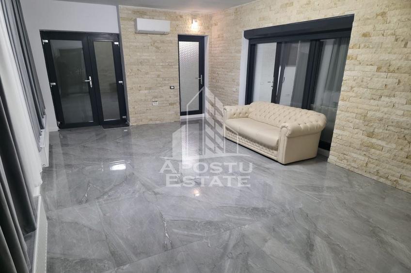 Casă individuală cu 5 camere cu Canalizare în Girocului