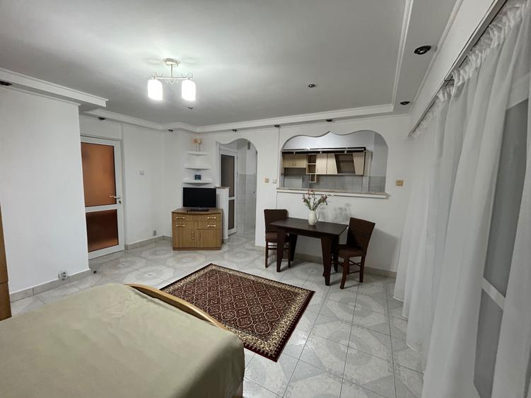 Inchiriez apartament -Nicolina - 5