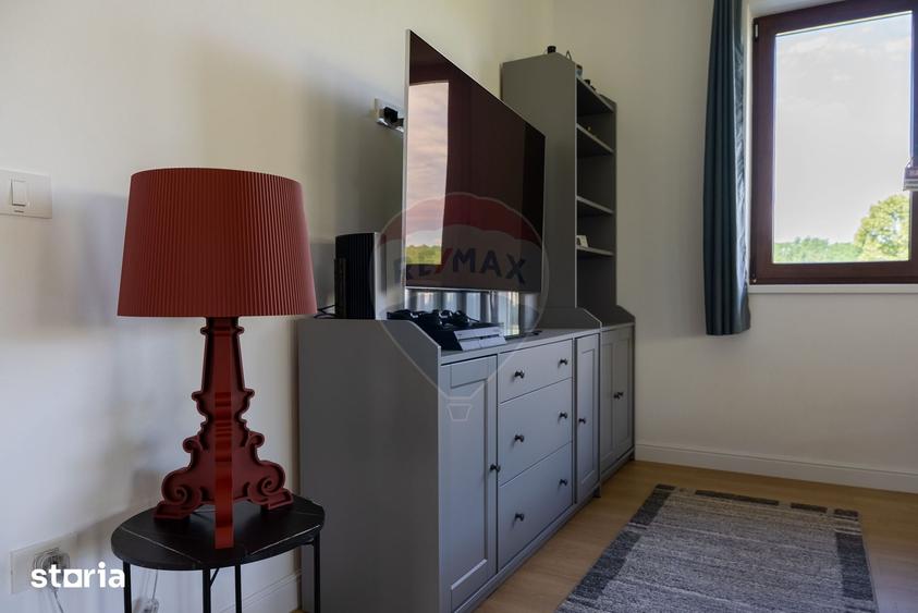Casă cu 4 camere cu Teren 680 Mp în Ciugud