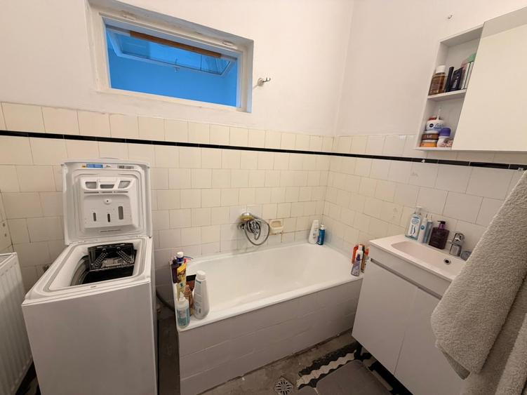 Apartament cu 3 camere circular în Unirii