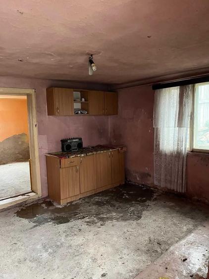 Casă cu 2 camere în Central