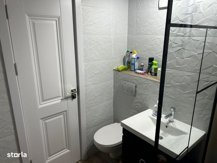 Apartament cu 2 camere decomandat în City Park Mall