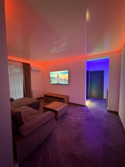 Apartament cu 3 camere semidecomandat, mobilat în Florești — fotografia 2