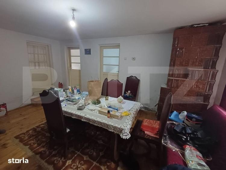 Casă cu 4 camere în Bârsești