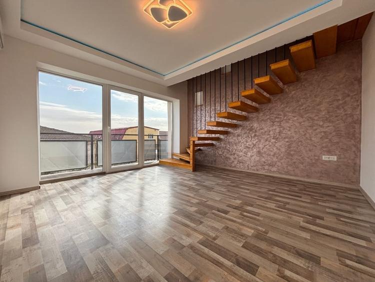 Apartament cu 3 camere nedecomandat în Șagului