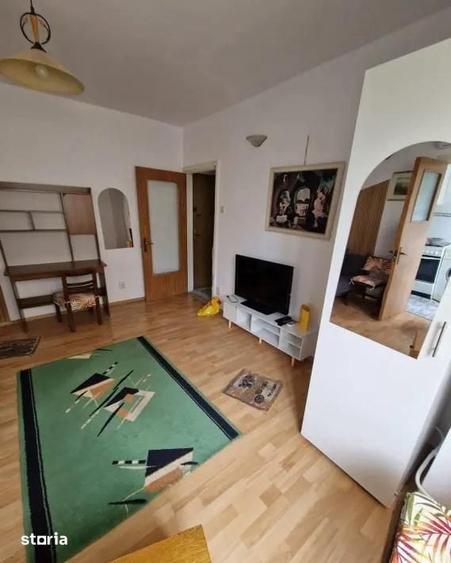 Garsonieră decomandată în Tineretului