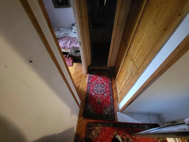 Apartament cu 4 camere decomandat în Mărăști