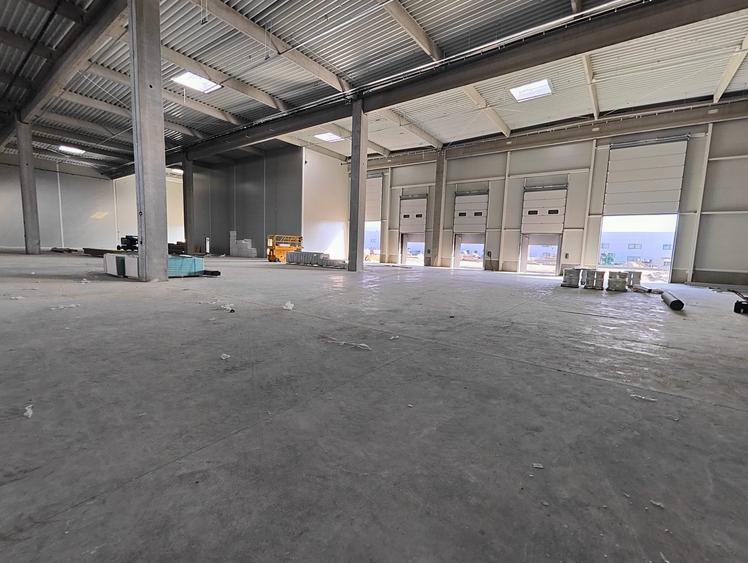 Spațiu industrial, de 280 mp, în Bartolomeu