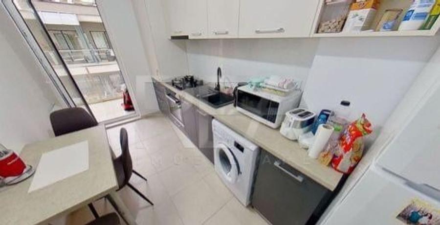 Apartament cu 2 camere decomandat, mobilat în Lujerului