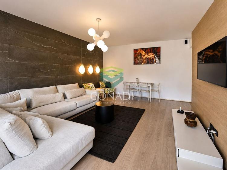 Apartament cu 3 camere decomandat, mobilat în Dacia