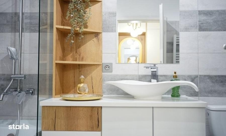 Apartament cu 2 camere semidecomandat în Central