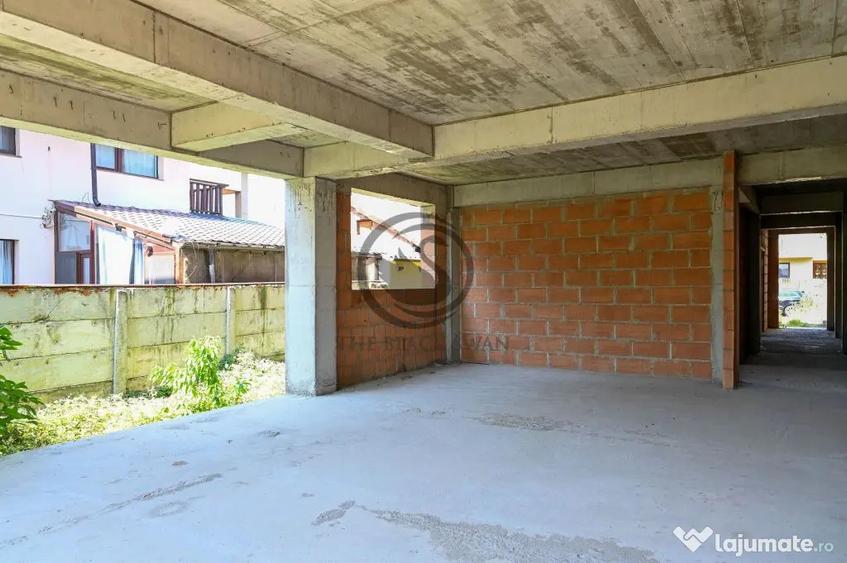 Casă cu 5 camere cu Teren 384 Mp în Central