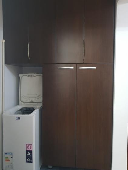 Apartament cu 2 camere semidecomandat în P-ța Reșița