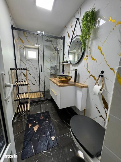 Apartament cu 3 camere, mobilat în Vitan
