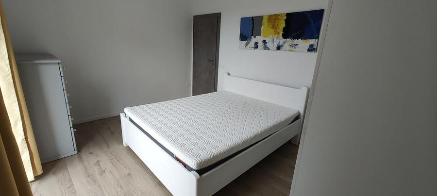 Apartament cu 2 camere semidecomandat în Aradului