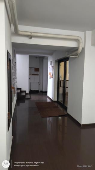 Apartament cu 3 camere decomandat în Vitan Mall