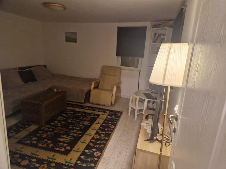 Casă individuală cu 4 camere cu Teren 2199 Mp în Bascovele