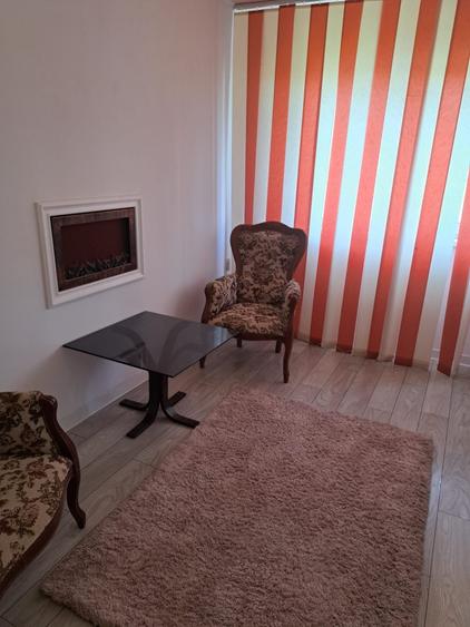 Apartament cu 2 camere decomandat în Sud