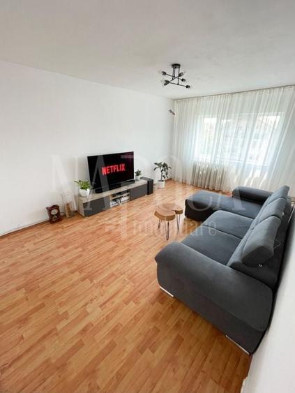 Apartament cu 2 camere decomandat în Între Lacuri