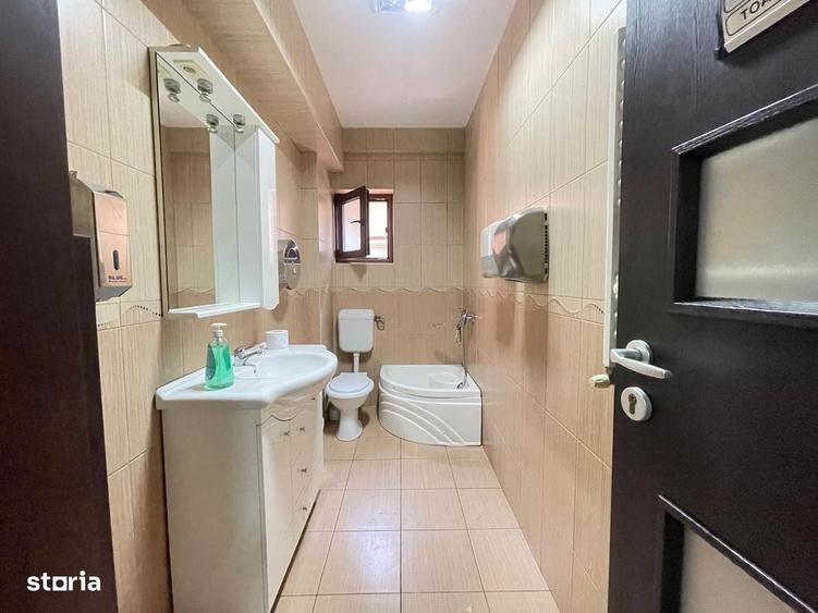 Apartament cu 4 camere în Central