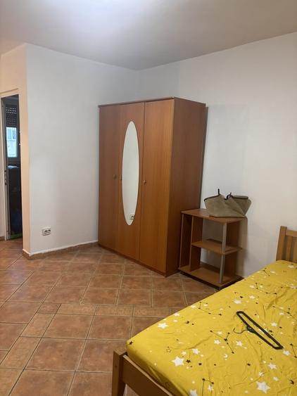 Garsonieră semidecomandată în Veteranilor