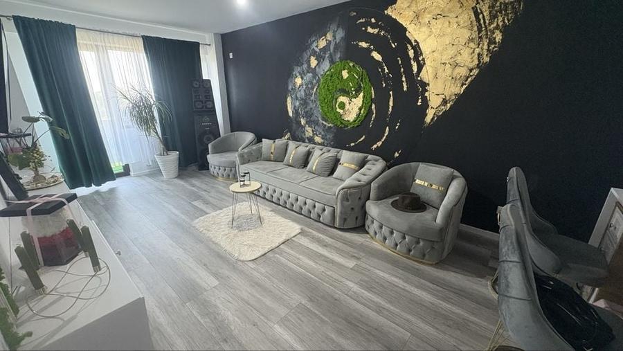 Apartament cu 3 camere în Central