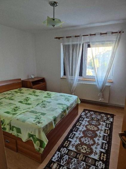 Apartament cu 2 camere decomandat în Scriitorilor